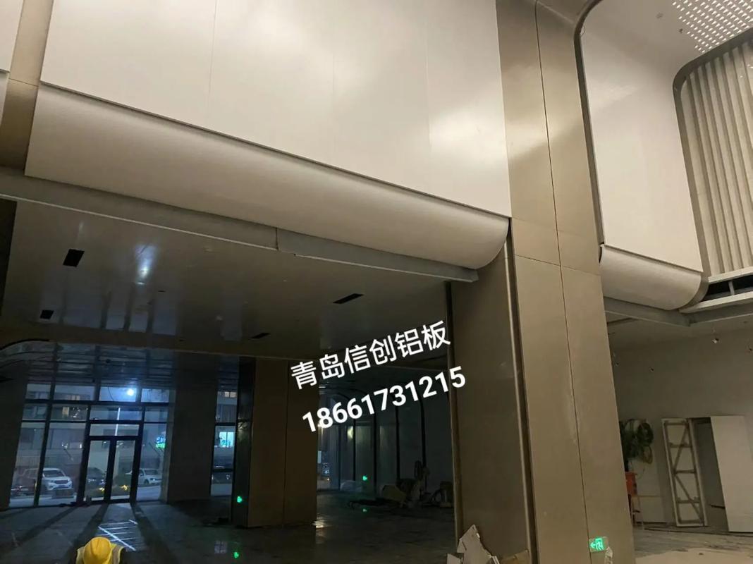 信创铝板铝方通源头工厂,设计生产施工一体,提供无忧服务!